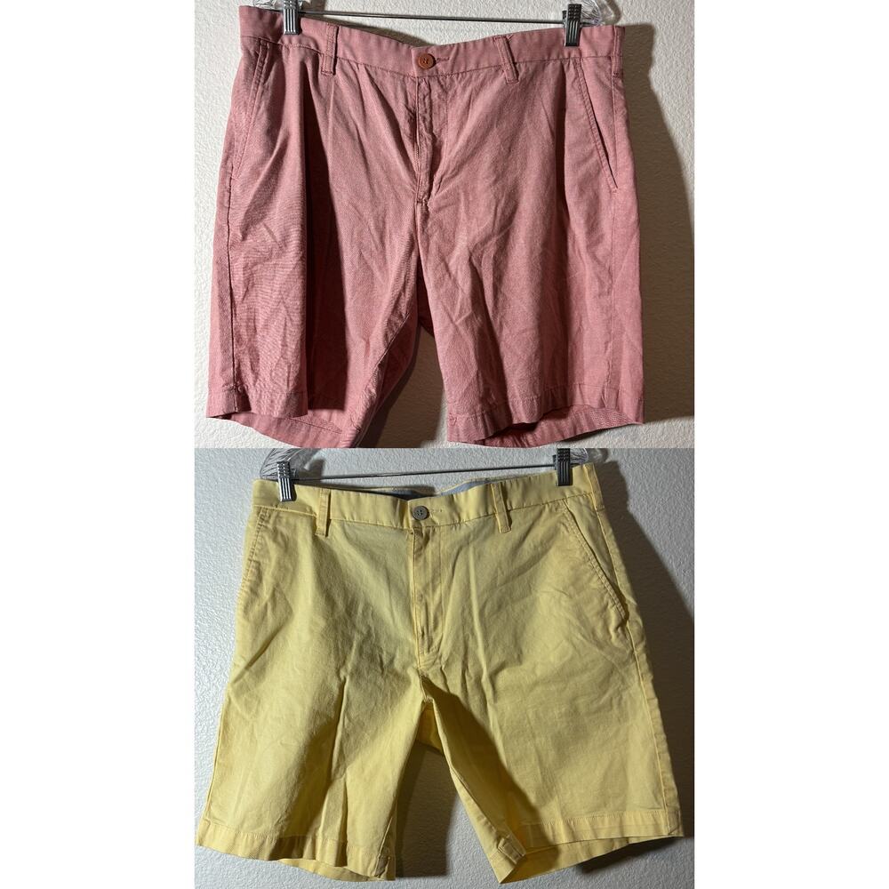 Dockers Men's Size 36 Supreme Flex Ultimate Short Lot of 2 Pairs - Pink & Yellow